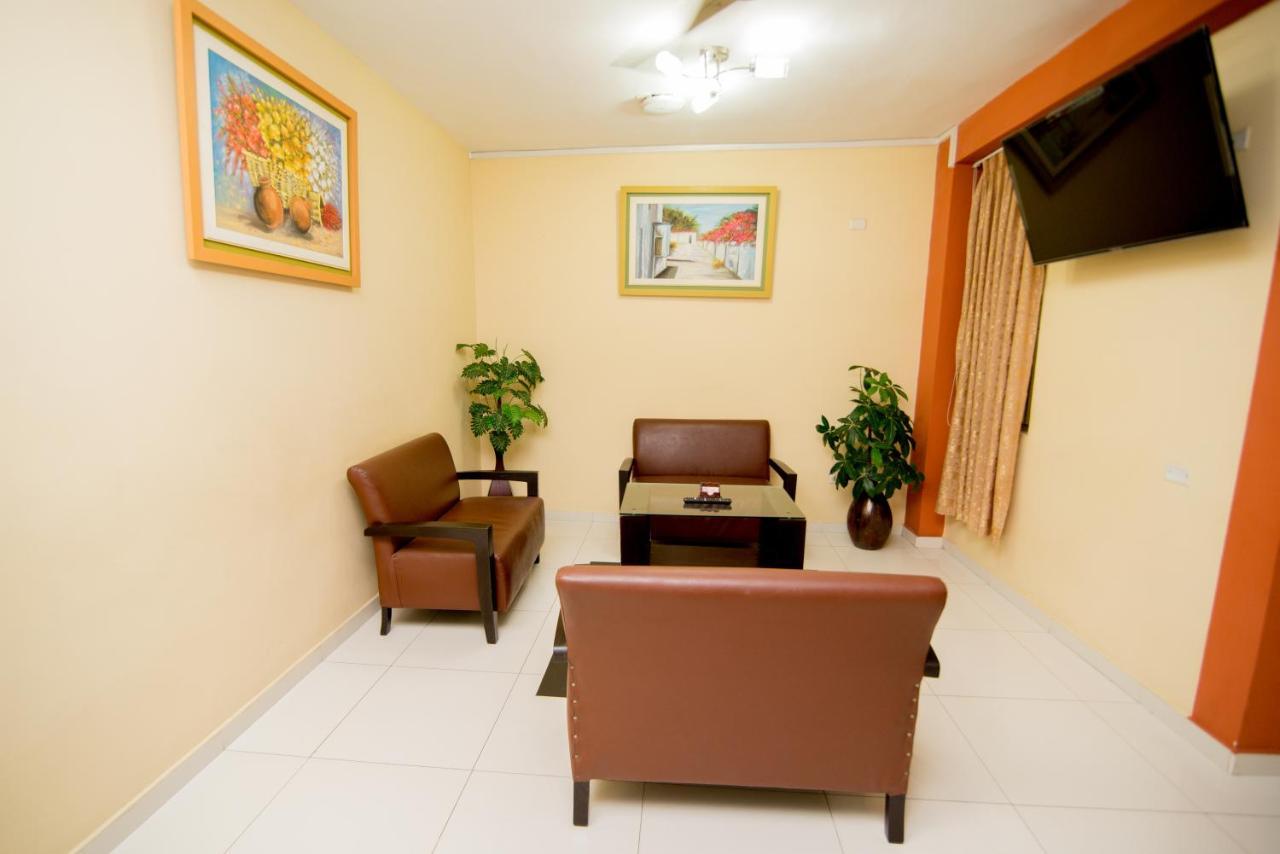 Ayenda Olimpo Piura Hotel ภายนอก รูปภาพ